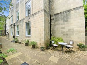 Photo 8- click for photo gallery